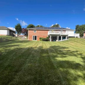 gardening service by PerfectCutLawn reviewed on November 18, 2025