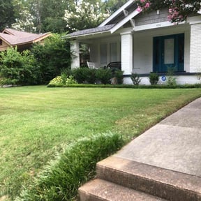 landscaping services by Bravo reviewed on August 18, 2025