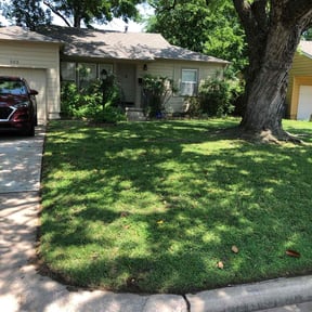 yard care by A and r lawn care6853 reviewed on August 17, 2025