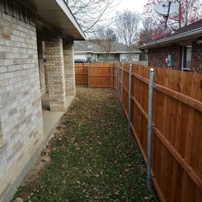 Leaf Removal by Kingdom Hands Lawn Care Services reviewed on September 29, 2025