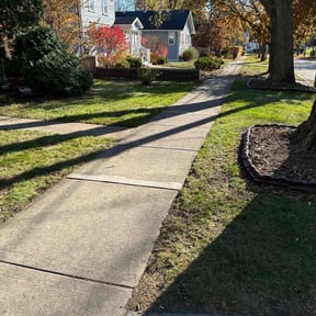 Leaf Removal by Lawn Ninjas reviewed on September 18, 2025