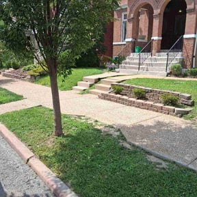Bush Trimming by Parker N Sons reviewed on July 2, 2026