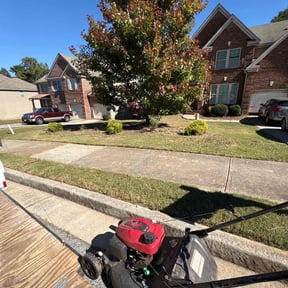 lawn maintenance by W&amp;D Landscaping And Plowing reviewed on August 4, 2024