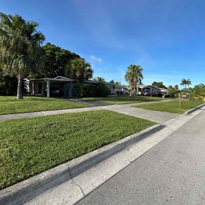 yard service by Barnes Lawn Care reviewed on August 17, 2025