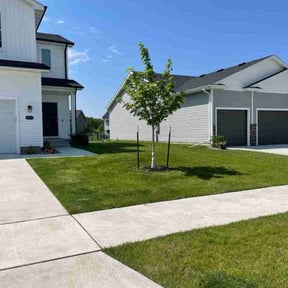 landscaping services by Roth Mowing reviewed on May 12, 2024