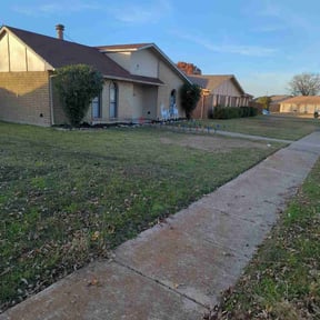 Bush Trimming by Forever Green FG LLC reviewed on December 19, 2025