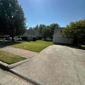 turf care by Bahr&#039;s Lawn &amp; Landscaping reviewed on November 9, 2017