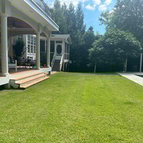 residential landscaping by Kingdom Come Landscaping reviewed on January 8, 2026