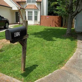 landscaping services by GraceFulCuts reviewed on May 8, 2024