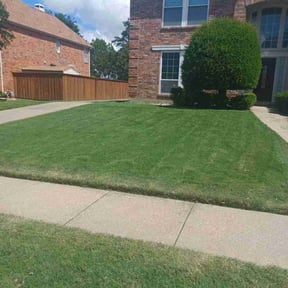 residential landscaping by GM Lawncare reviewed on August 20, 2025