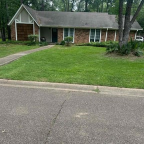 yard work by Keep it clean lawn service reviewed on August 17, 2025