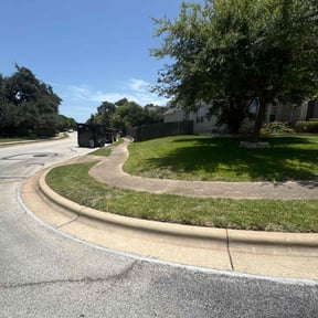 lawn service by S-A-S Lawns N More reviewed on November 3, 2023