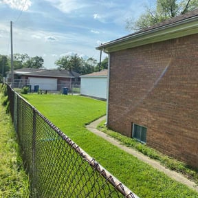 yard care by above and beyond building services reviewed on August 20, 2025