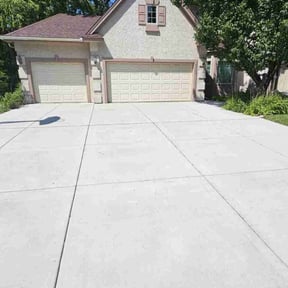 gardening service by Masterpiece Homes reviewed on August 19, 2025