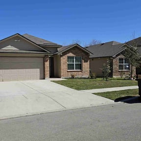 turf care by Chuyin&#039;s Lawn Care LLC reviewed on September 19, 2023