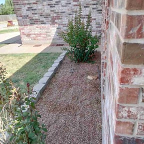 Flower Bed Weeding by Philipp's Property Maintenance LLC reviewed on August 15, 2025