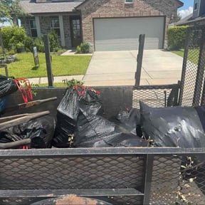 Bush Trimming by Bonita Bay Lawn Maintenance reviewed on May 3, 2025