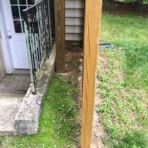 Flower Bed Weeding by A Happy House Design LLC reviewed on August 17, 2025