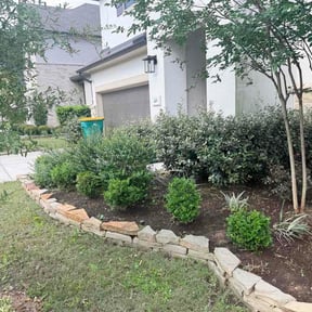 Flower Bed Weeding by Scott's lawncare reviewed on May 6, 2026