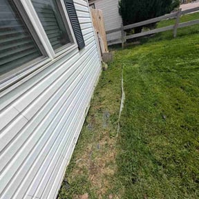Flower Bed Weeding by Great Works Enterprises LLC reviewed on May 16, 2026