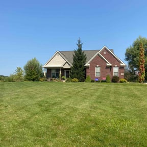 yard maintenance by Justin's lawn care service reviewed on August 21, 2025