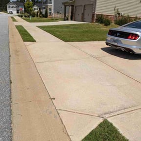 landscaping by Andrew James Property Maintenance reviewed on August 15, 2025