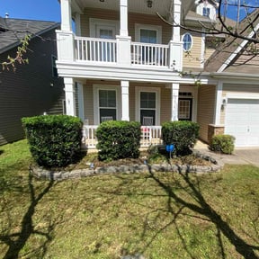 Bush Trimming by E and a landscape reviewed on August 15, 2025