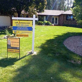 yard maintenance by Economic Landscaping reviewed on September 1, 2023