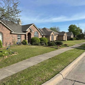 lawn care by Big Country Lawn Care, LLc reviewed on October 6, 2023