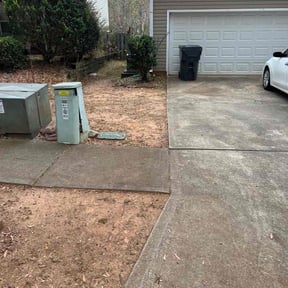 Leaf Removal by Hardwood Mulching reviewed on September 26, 2025