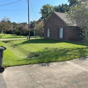 landscape maintenance by J & L Lawncare Services LLC reviewed on August 16, 2025