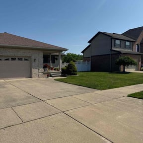 gardening service by A.G.R lawn service reviewed on August 16, 2025