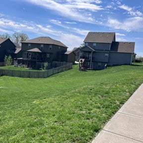 Lawn Treatment by  reviewed on October 26, 2025