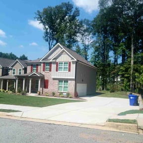 landscaping services by Top cuts reviewed on August 21, 2025