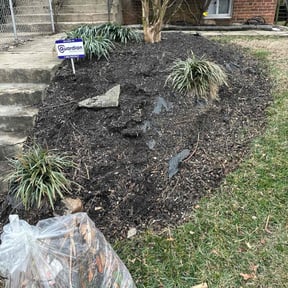 Flower Bed Weeding by YardPro reviewed on August 19, 2025