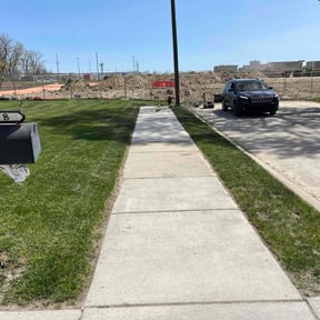 lawn care by D1B Just Cut It reviewed on July 30, 2025