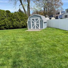 landscaping services by Farris Lawn Care reviewed on August 16, 2025