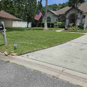 residential landscaping by Juana's Botanical Landscaping reviewed on August 19, 2025