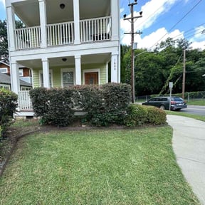 Bush Trimming by Chavez Landscaping reviewed on August 18, 2025