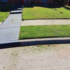 grass maintenance by Wellspring Landscape Services LLC (Duplicate) reviewed on November 9, 2017