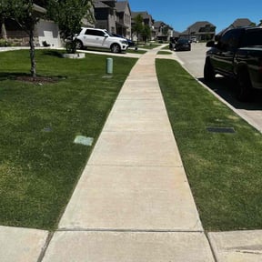 gardening service by Mcleod Property pres reviewed on November 26, 2025