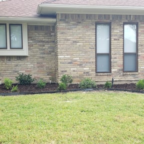 Bush Trimming by JH Custom Landscaping reviewed on August 15, 2025