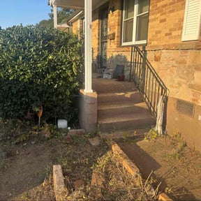 Bush Trimming by Luke's lawn care reviewed on December 30, 2025