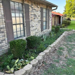 Bush Trimming by Grass heads reviewed on November 21, 2025