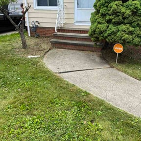 Flower Bed Weeding by Community First Lawncare reviewed on June 13, 2026