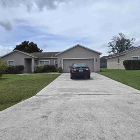 grass maintenance by RMZ Landscape Services LLC reviewed on August 17, 2025