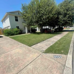 landscaping services by Express Home Improvement and Landscaping Solutions LLC reviewed on August 20, 2025