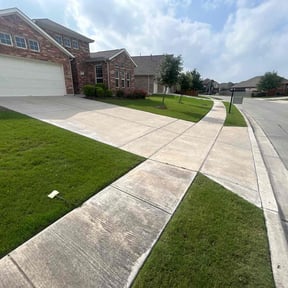 yard work by Integrity property services reviewed on August 18, 2025