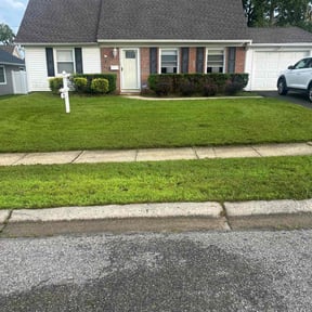 landscape maintenance by Cleancut Landscaping reviewed on August 20, 2025