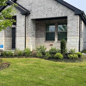 yard service by Lawn Lovers Lawn Care reviewed on August 21, 2025